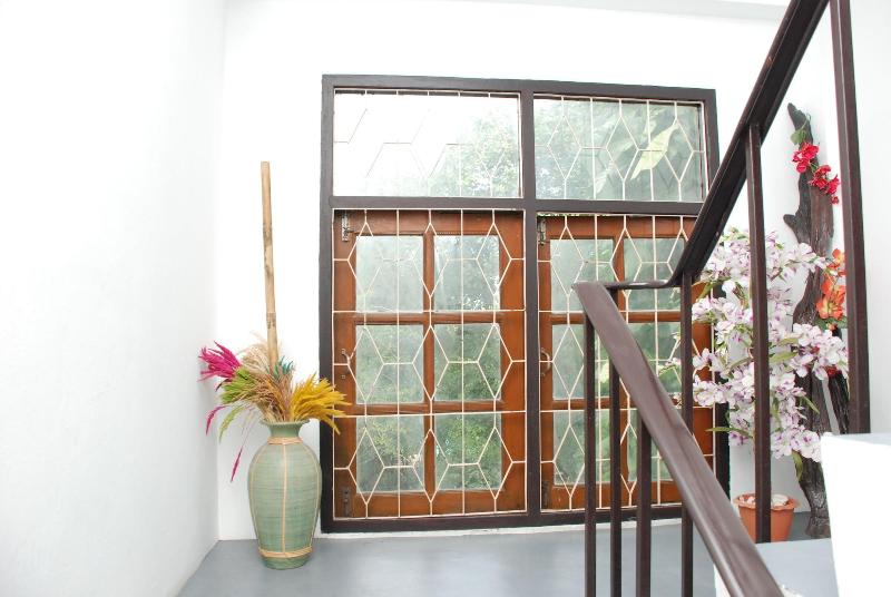 پانسیون Sea & Sand Guesthouse And Restaurant