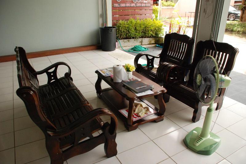 پانسیون Sea & Sand Guesthouse And Restaurant