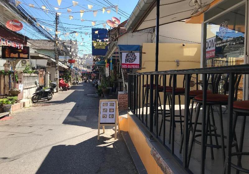 پانسیون Golf Sea City Guest House