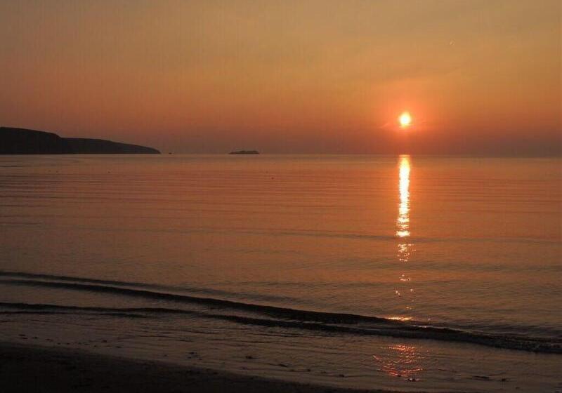 Sunset Bed And Breakfast