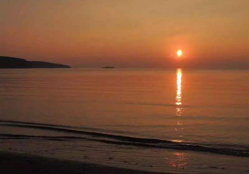 Sunset Bed And Breakfast