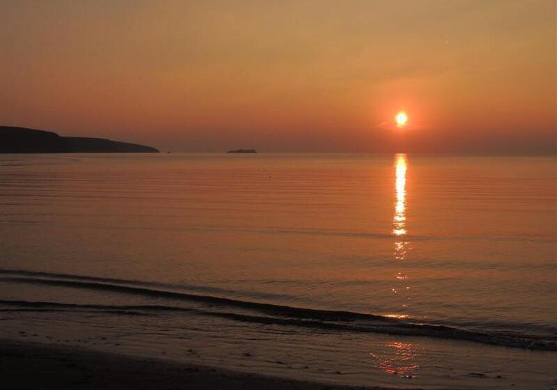 Sunset Bed And Breakfast