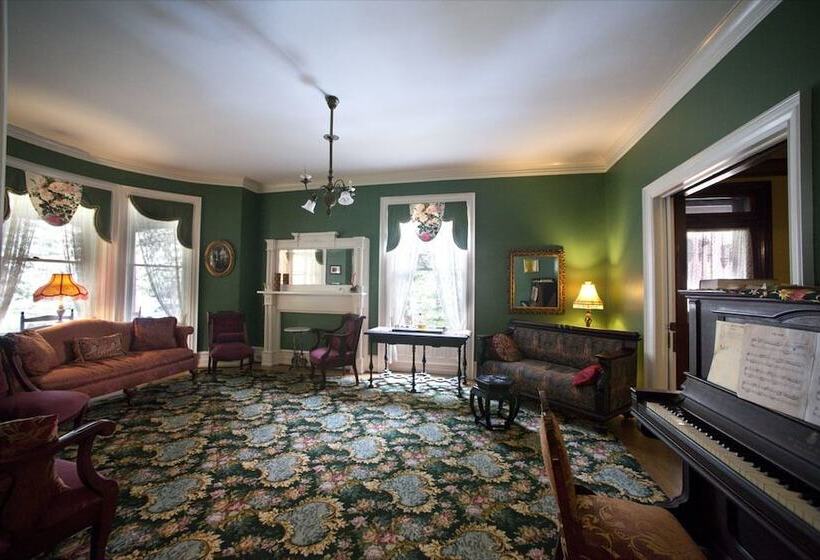 The Peter Herdic Inn