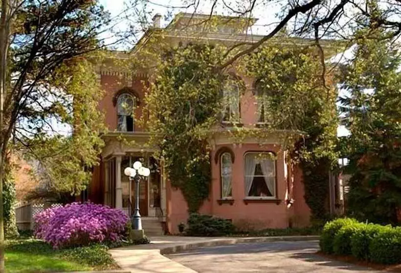 The Peter Herdic Inn