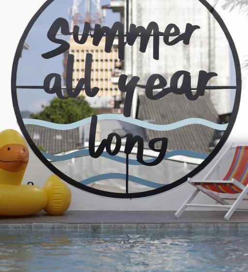 Borbaboom Phuket Poshtel & Hostel