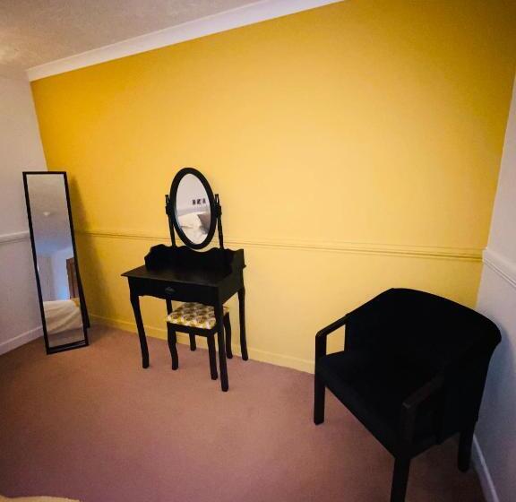 בית מלון כפרי Old Rectory Country