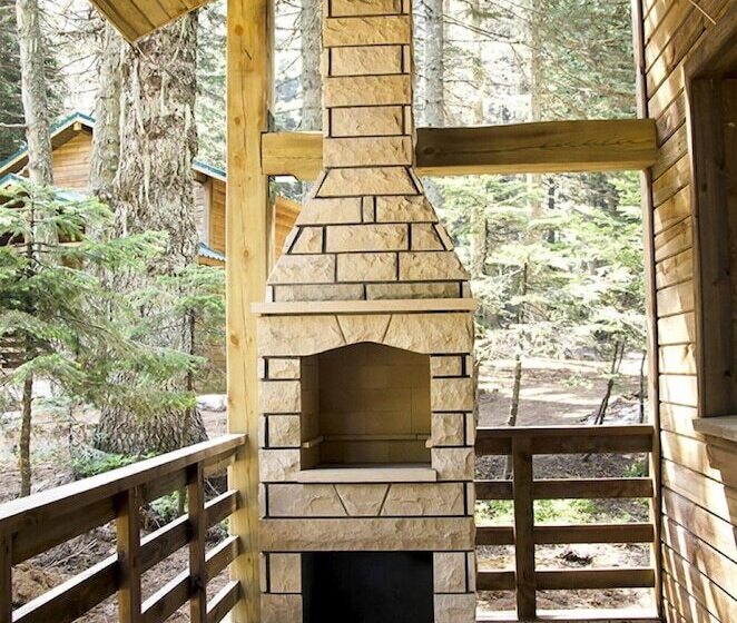 Karinna Forest Houses