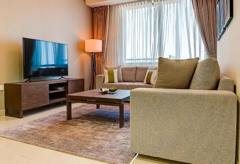 Ocean Heights Exquisite One Bedroom