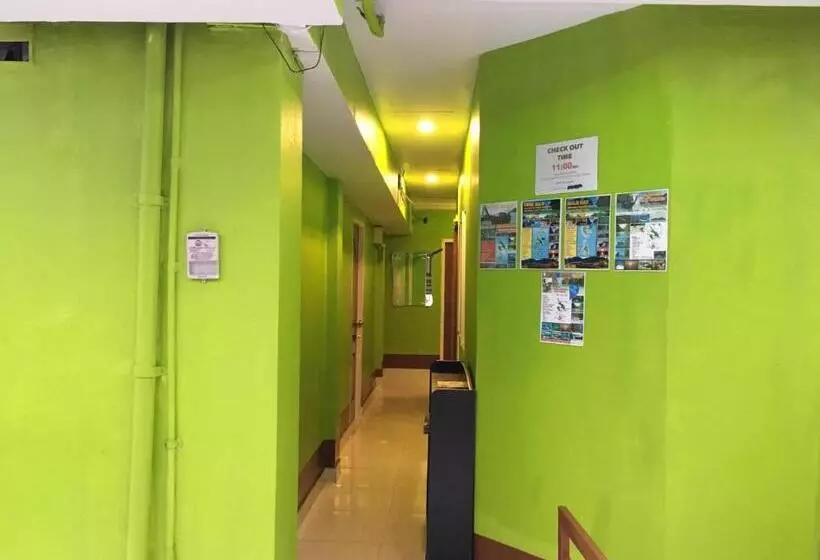 Majatalo Lucky Guest House