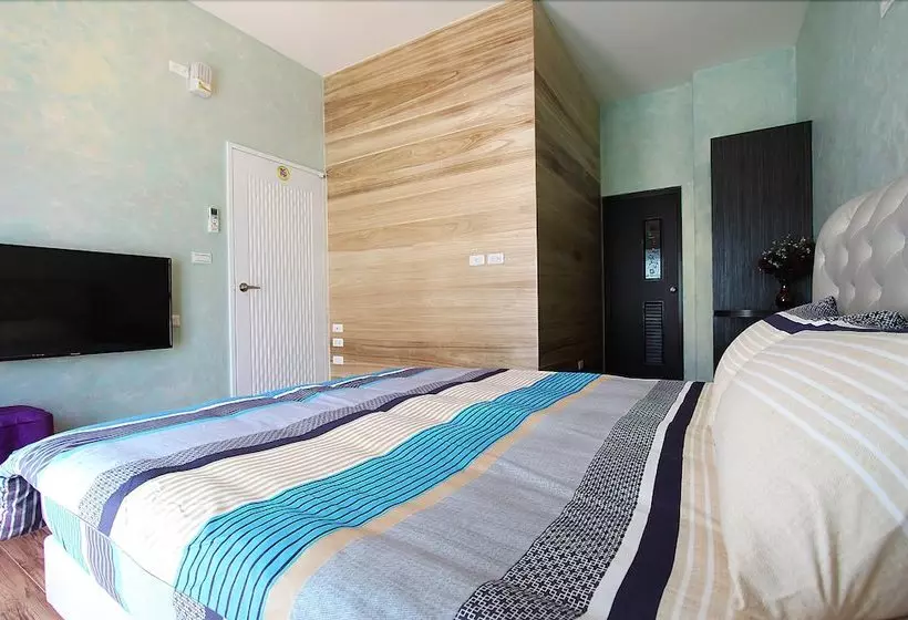 پانسیون True Love Elevator B&b