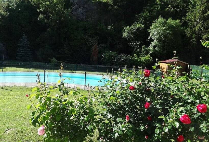 پانسیون Villa Mistral