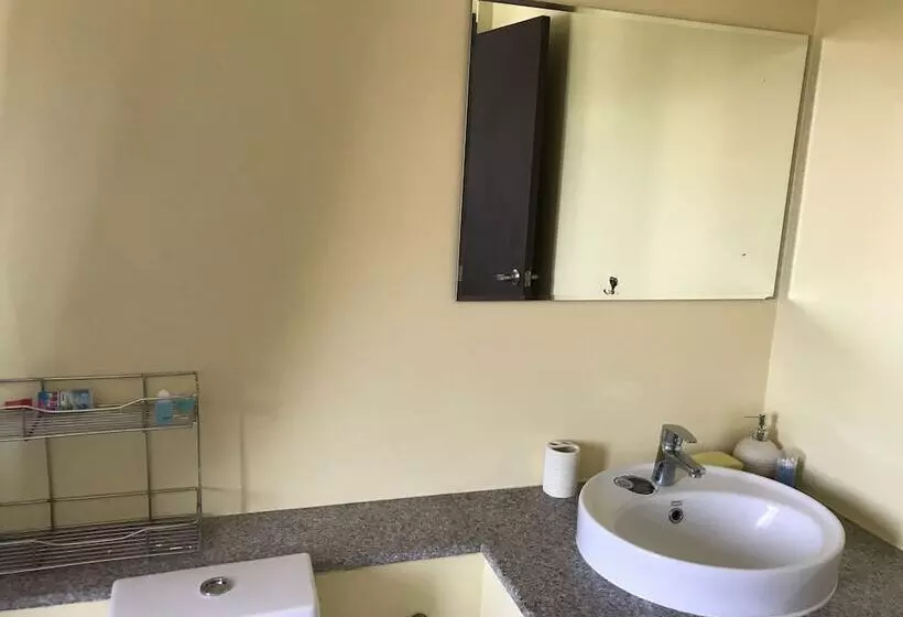 Baan Somprasong Apartment   Na Jomtien