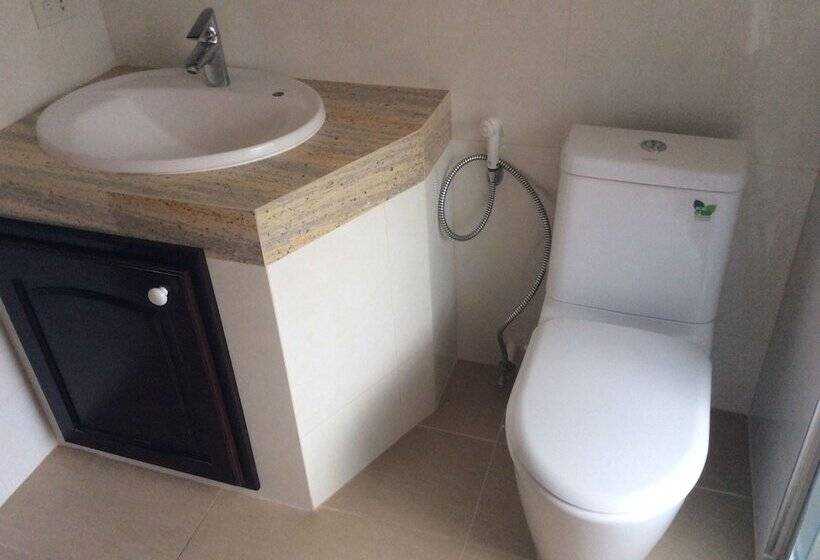 Baan Somprasong Apartment Na Jomtien