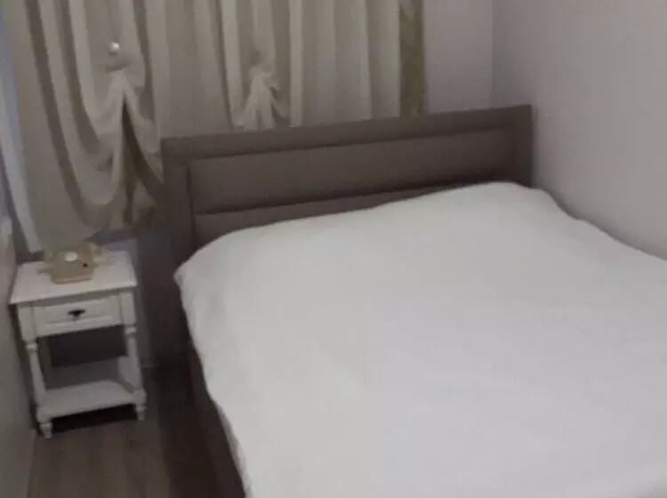 Burhaniye Merkez Otel