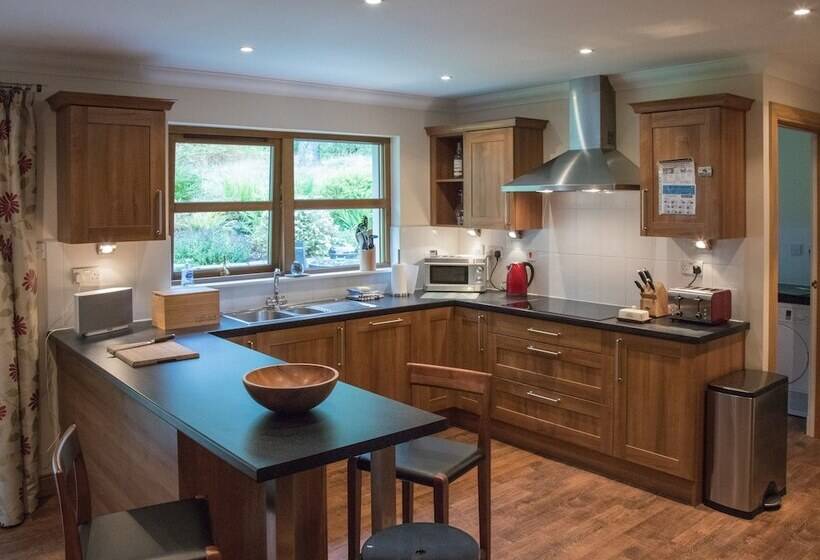 Highland Holiday Homes   Tulloch Ard