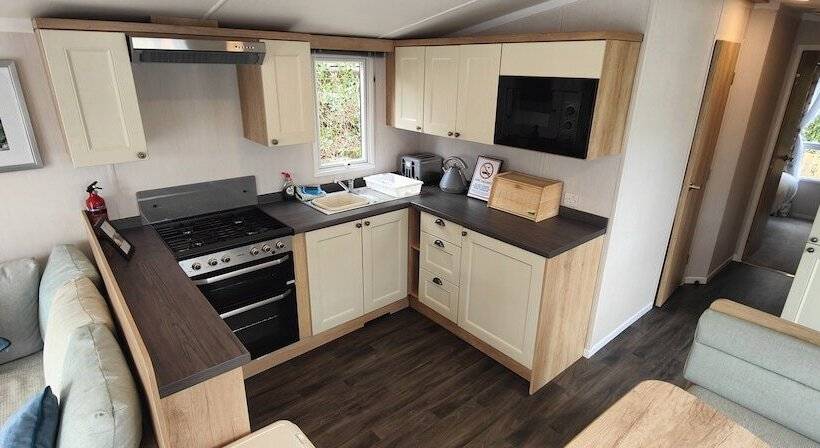 호텔 Aberdunant Caravans Direct