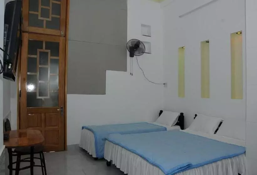 هتل Bien Khoi Mini