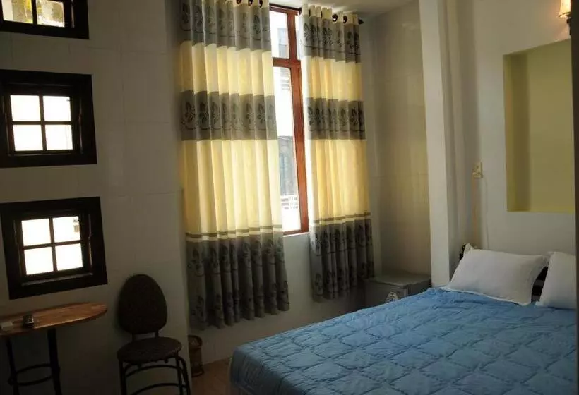 هتل Bien Khoi Mini