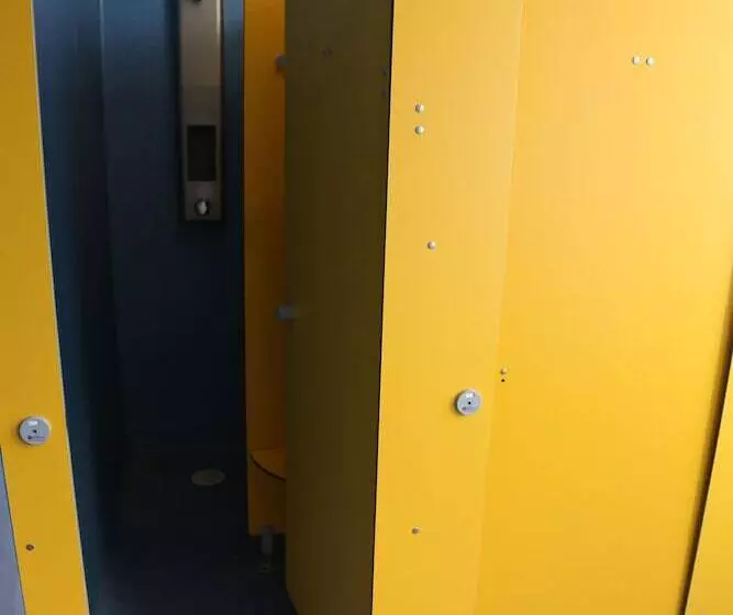 ホテル Espace Montcalm