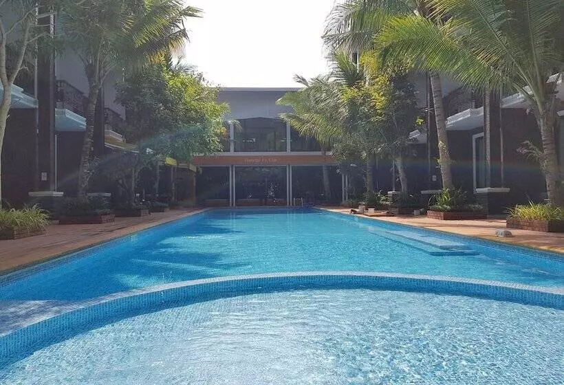 ホテル Namthong Nan