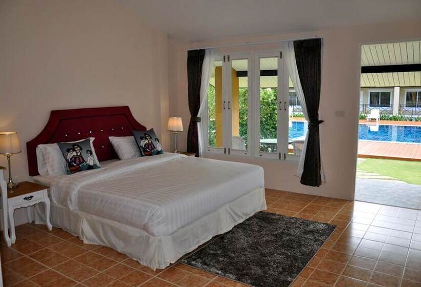 בית מלון כפרי Palazzo Pavone Gallery & Resort