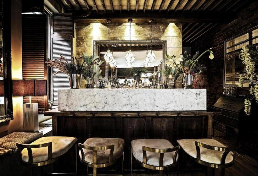 هتل The Cow Hollow