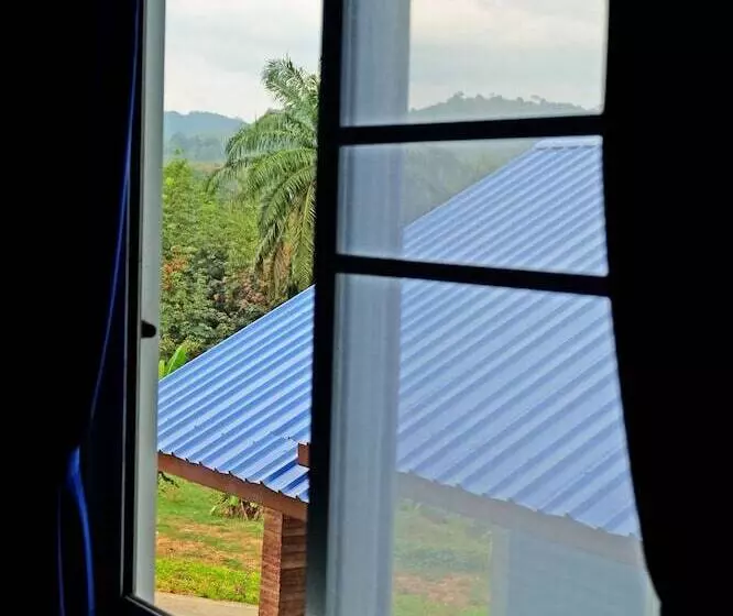 Hotelli Theppahrak Home