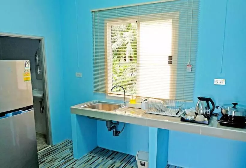 Hotelli Theppahrak Home