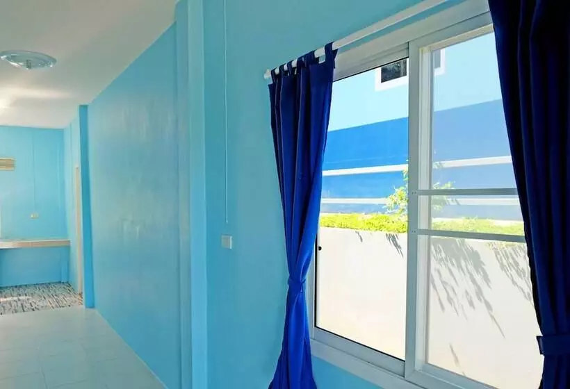 Hotelli Theppahrak Home