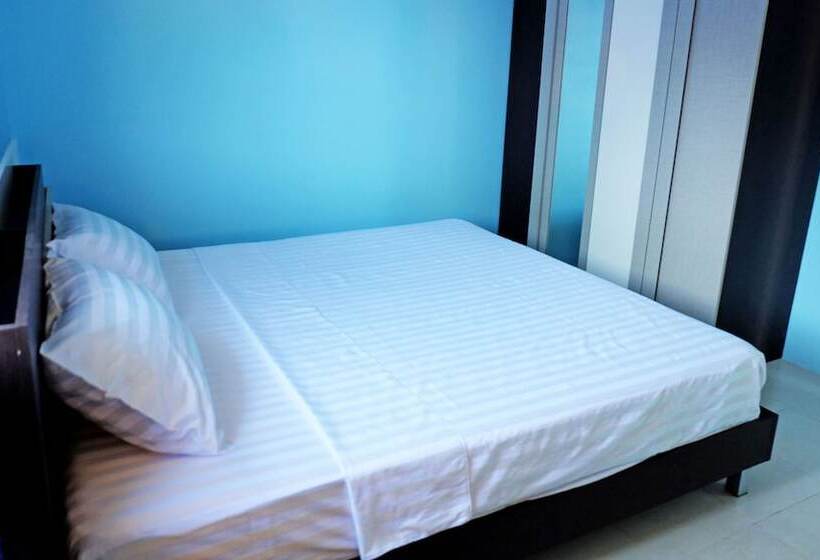 酒店 Theppahrak Home