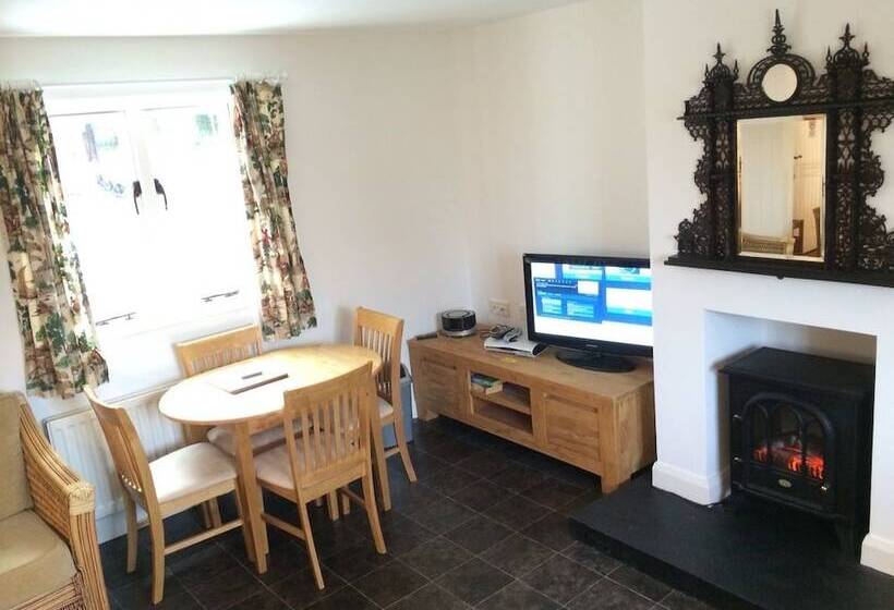 Kingsmills Cottages Cookstown