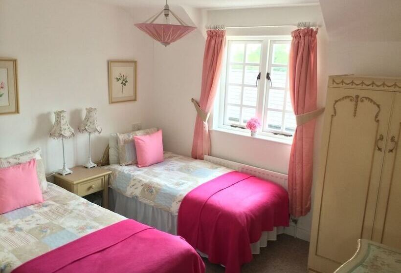 Kingsmills Cottages Cookstown