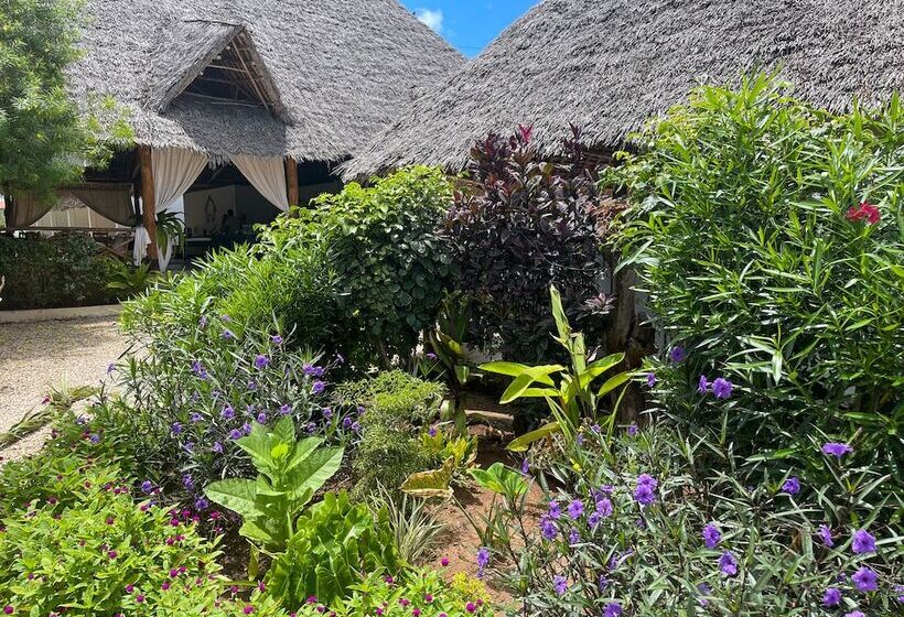 פנסיון Kibanda Lodge And Beach Club