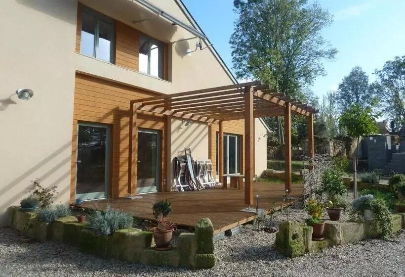 ペンション La Grange D'oustaud