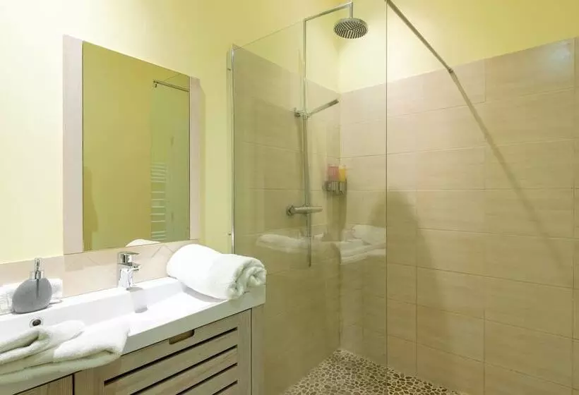 Majatalo L'îlot Vignes