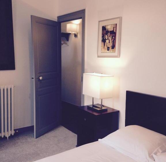 פנסיון Maison Du Chatelain