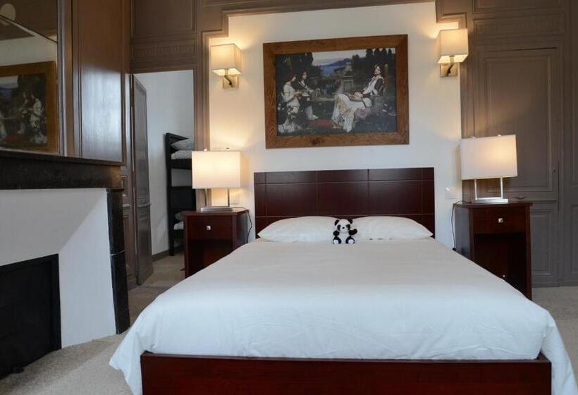 פנסיון Maison Du Chatelain