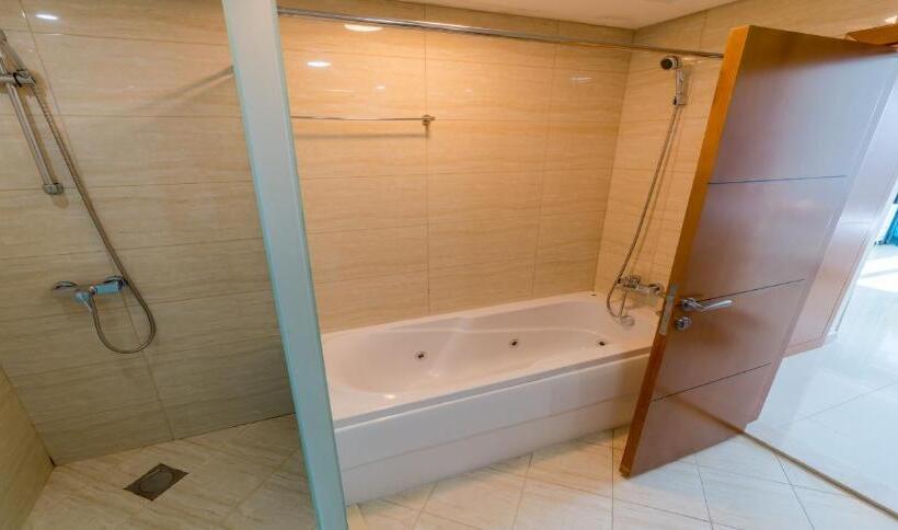 Jbr Beach Walk Apartment Front Sea Amazing View