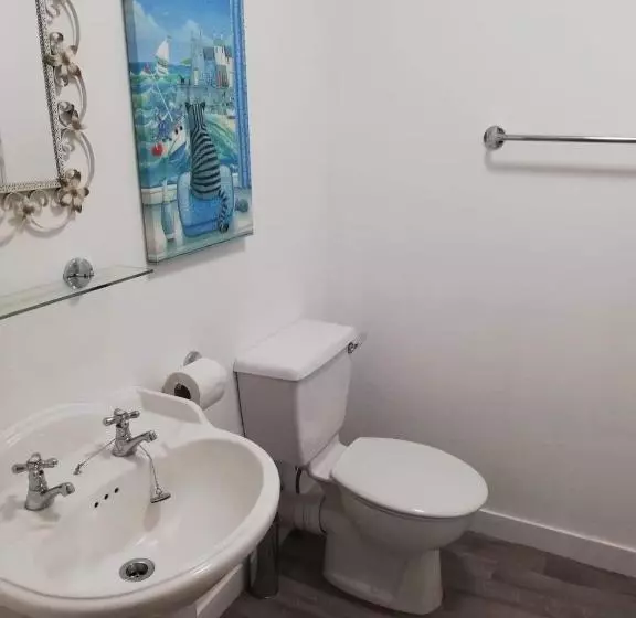 تختخواب و صبحانه The Dunning