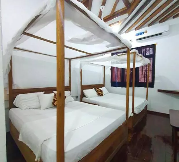 تختخواب و صبحانه Ondo House