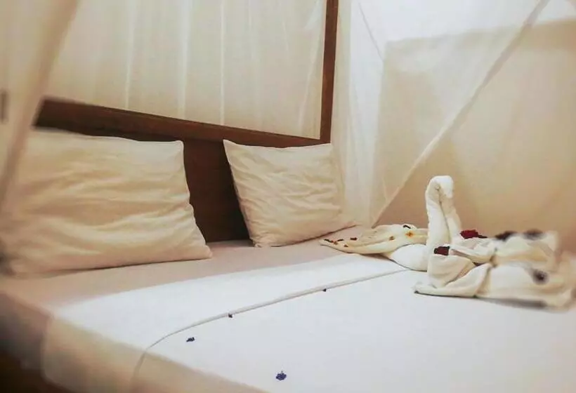 تختخواب و صبحانه Ondo House