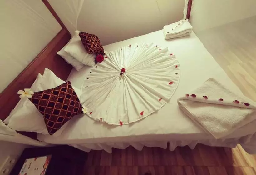 تختخواب و صبحانه Ondo House