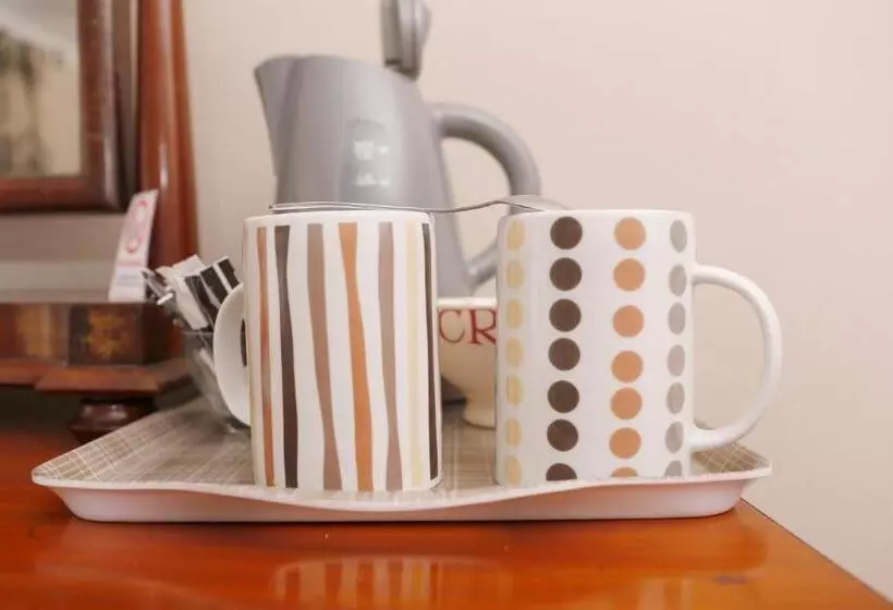 تختخواب و صبحانه The Dunning