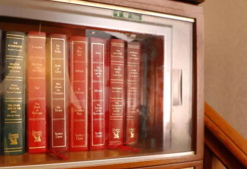 تختخواب و صبحانه The Dunning