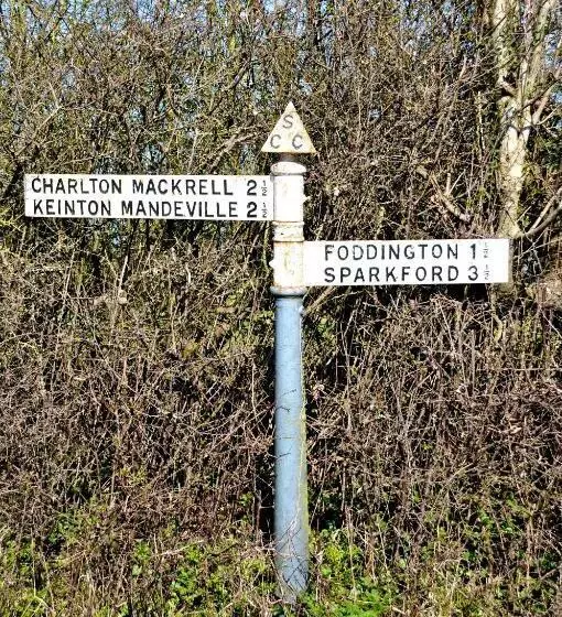 ベッドアンドブレックファースト The Red Lion Inn