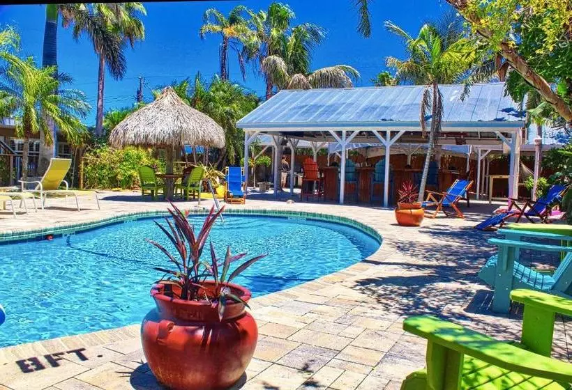 Coconut Grove Resort By Techtravel