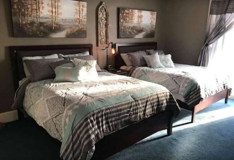 Evans Holly Grove Inn B&b