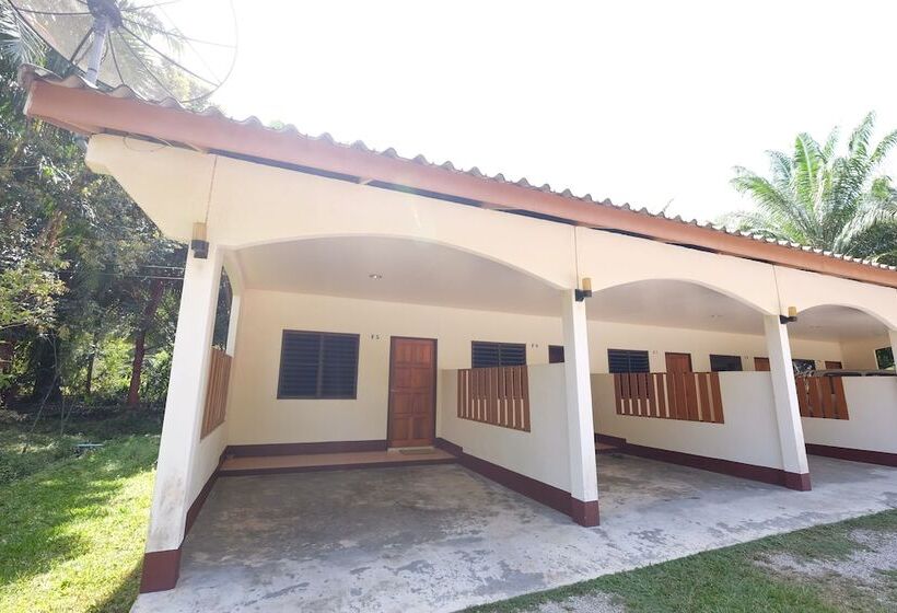 בית מלון כפרי 057 Resort