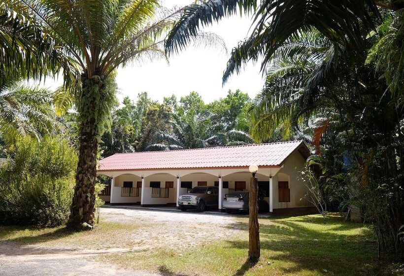 בית מלון כפרי 057 Resort