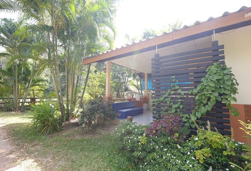 בית מלון כפרי 057 Resort